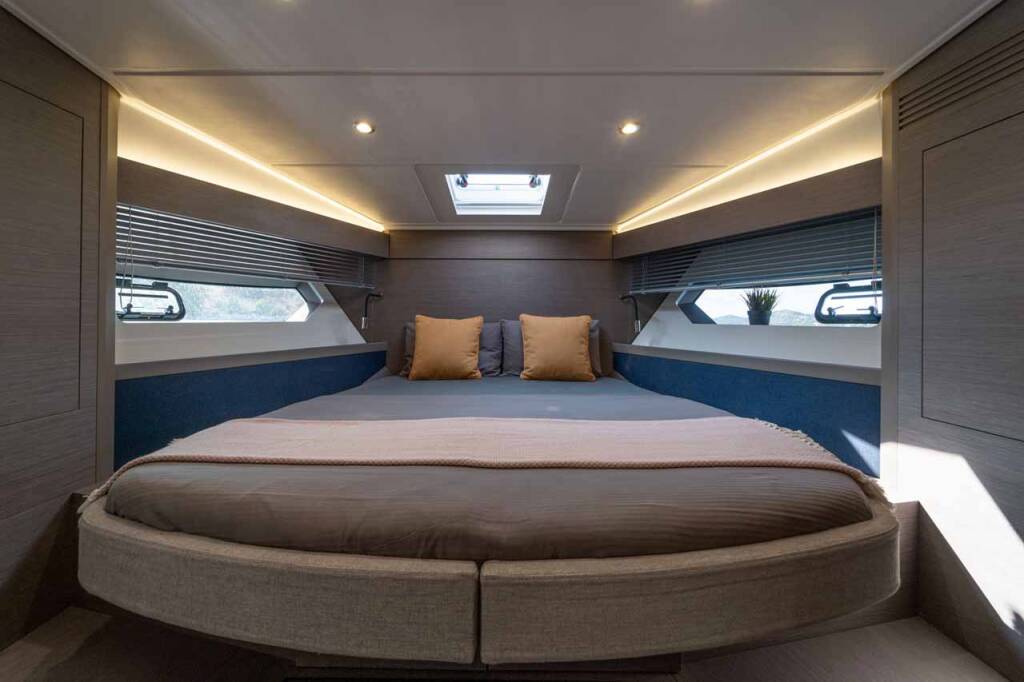 Motoryacht Gran Turismo 45 Holly Four