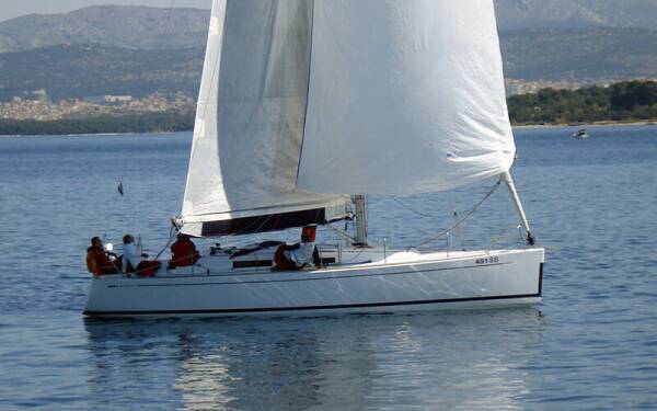 Grand Soleil 37 R Sportski vuk Marina Mandalina, Sibenik