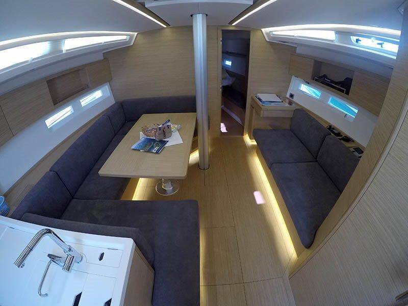 Segelyachten Grand Soleil 44 Performance Aloha