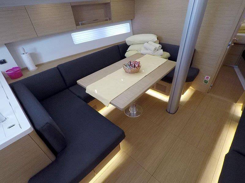Segelyachten Grand Soleil 44 Performance Aloha