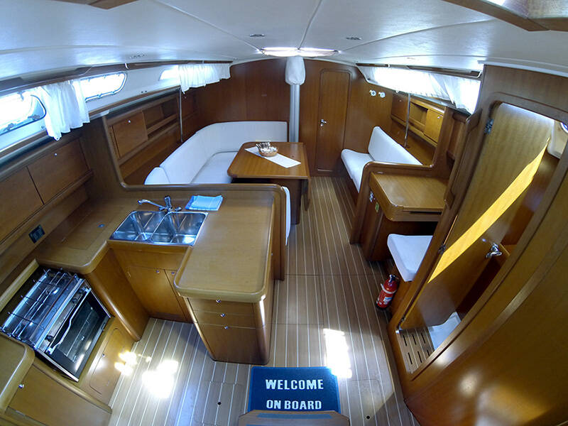 Sailing yacht Grand Soleil 45 Pingala