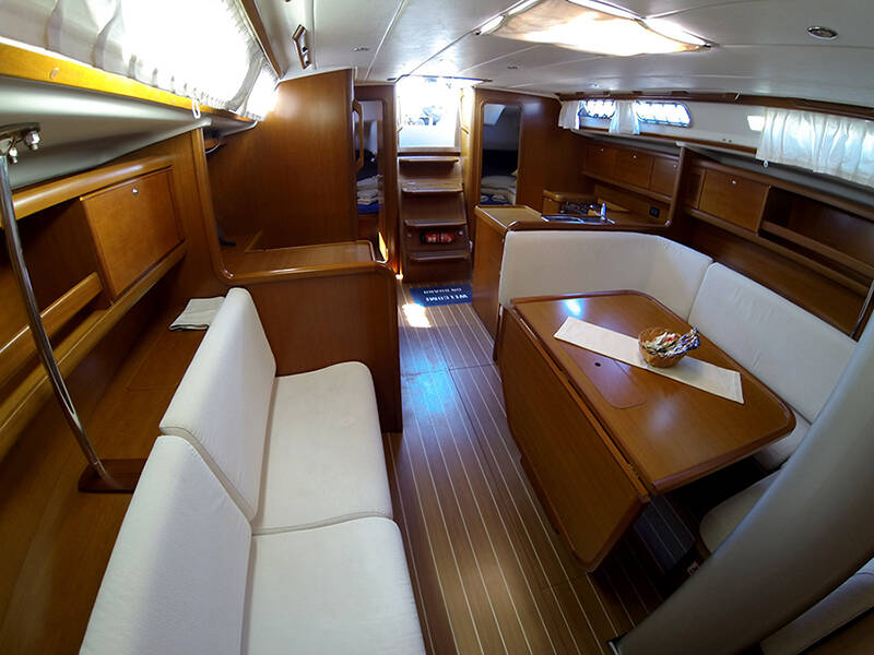 Sailing yacht Grand Soleil 45 Pingala