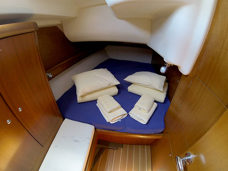 Sailing yacht Grand Soleil 45 Pingala