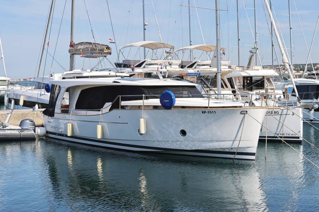 Motoryacht Greenline 40 Lady Elma