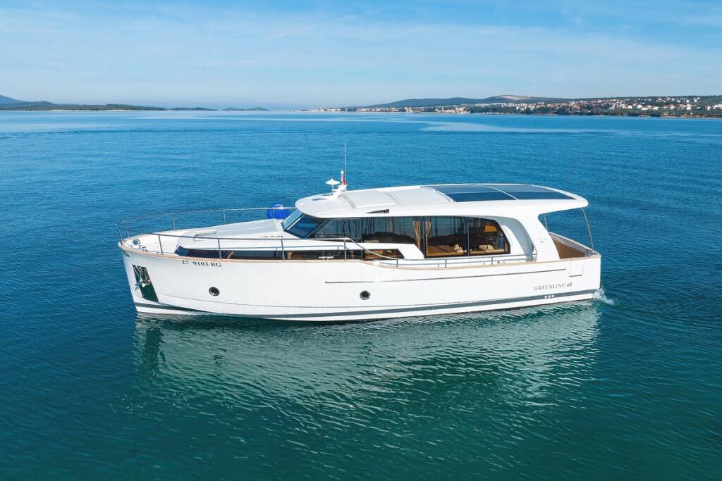 Motoryacht Greenline 40 D&D
