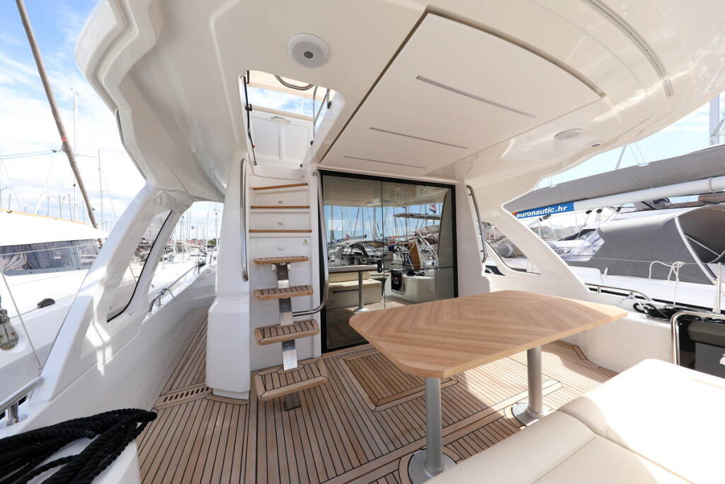 Motoryacht Greenline 45 Pepper