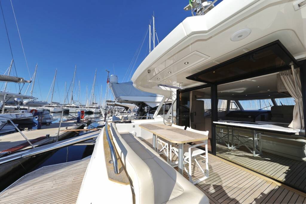 Motor yacht Greenline 48 Vegas