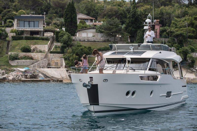 Motoryacht Greenline 48 Nord