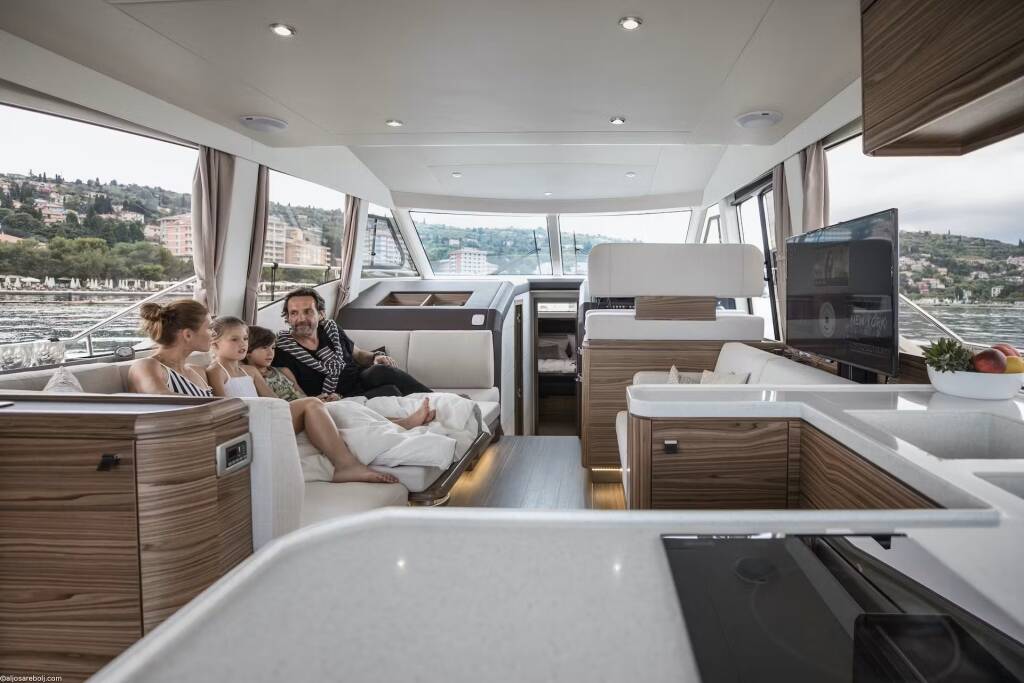 Motoryacht Greenline 48 Nord