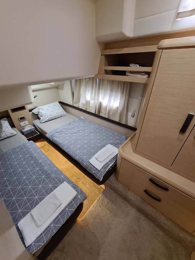 Motor yacht Greenline 48 Sarkis de Karabas