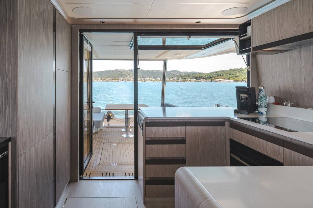 Motor yacht Greenline 58 Seven Seas