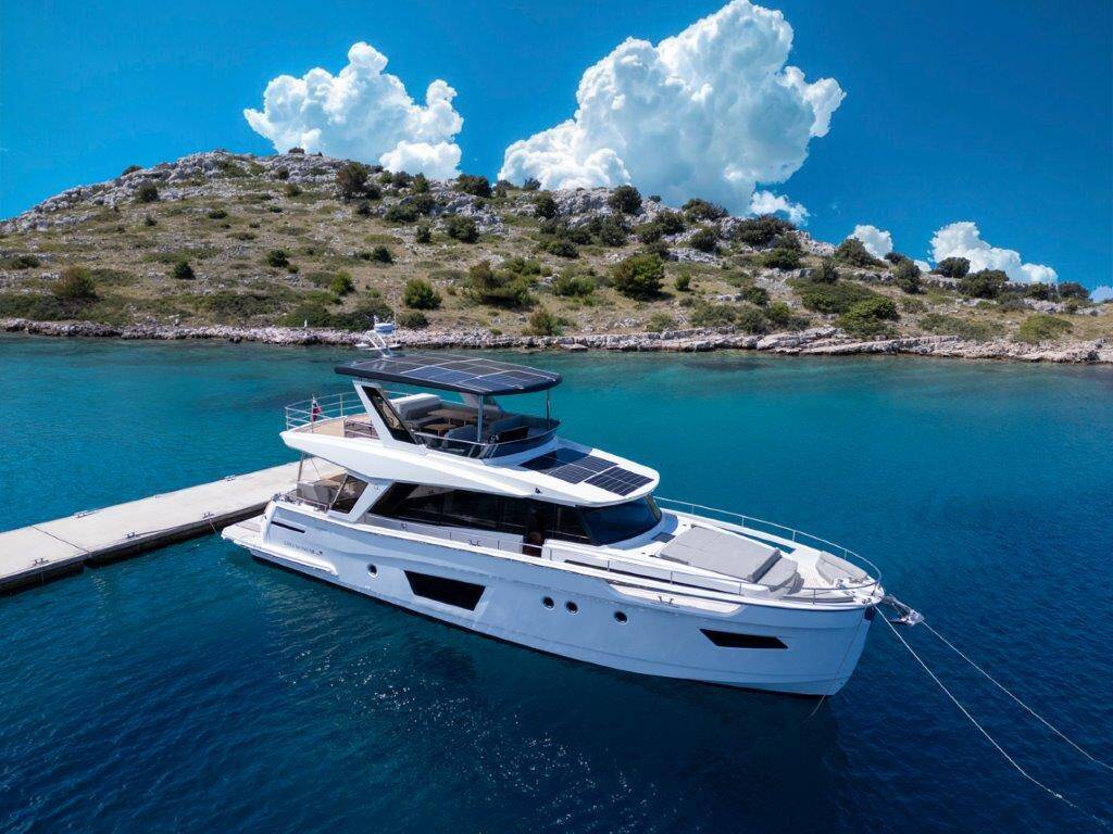 Motor yacht Greenline 58 Seven Seas