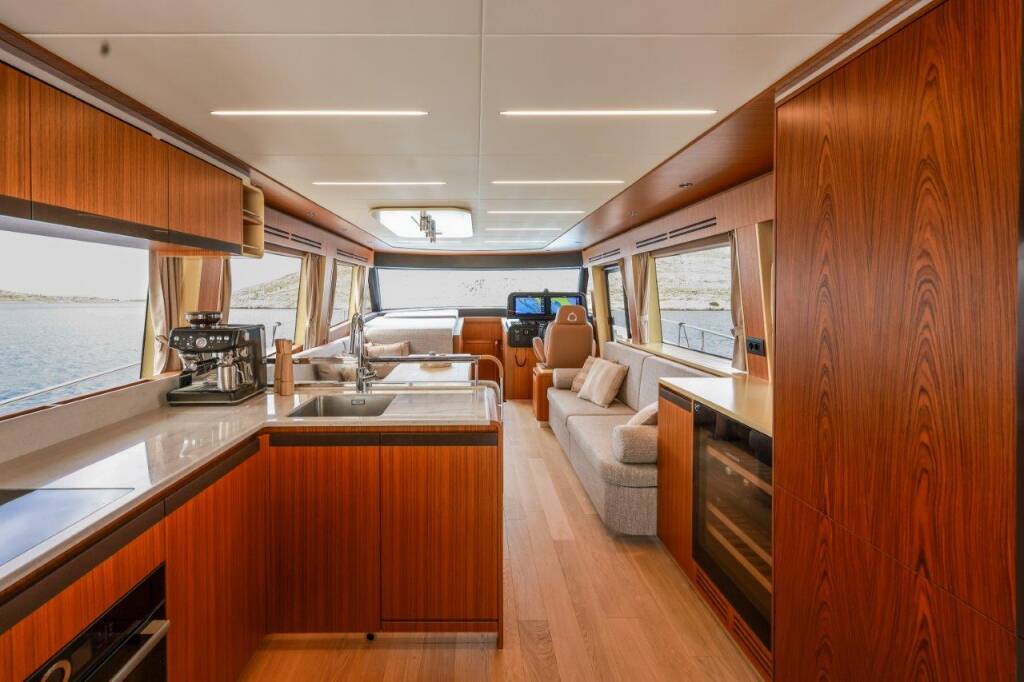 Motor yacht Greenline 58 Seven Seas