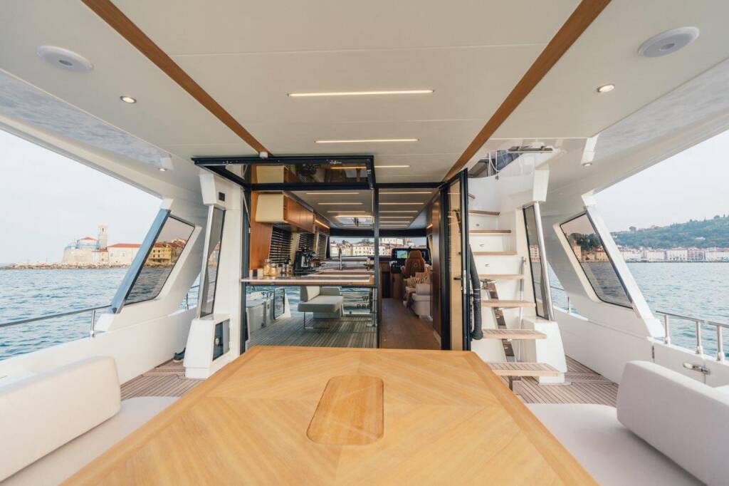 Motor yacht Greenline 58 Seven Seas