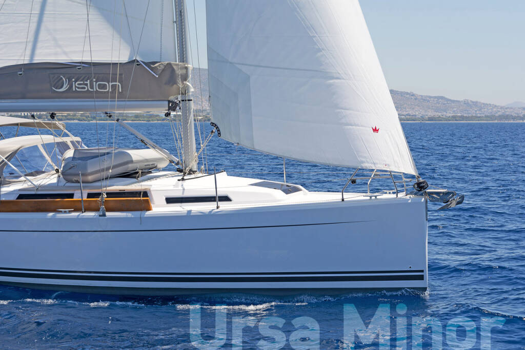 Sailing yacht Hanse 345 Ursa Minor