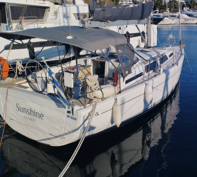Sailing yacht Hanse 345 SunShine