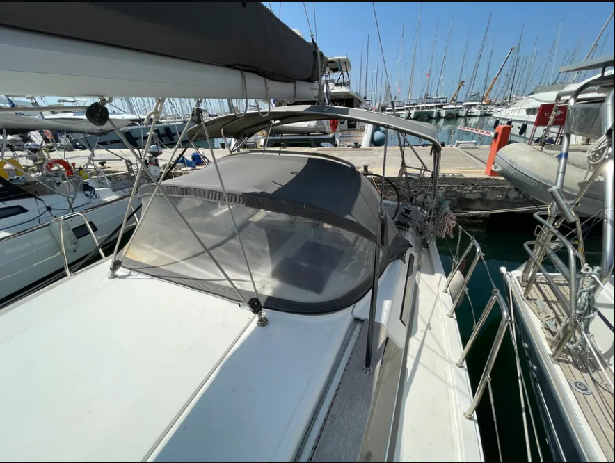 Sailing yacht Hanse 345 SunShine