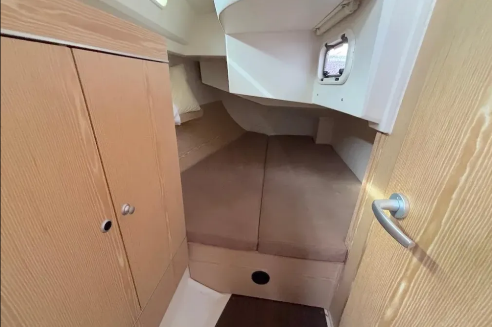 Sailing yacht Hanse 345 SunShine