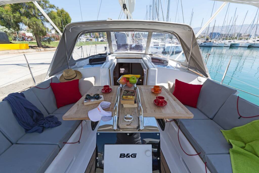 Segelyachten Hanse 345 Alkion