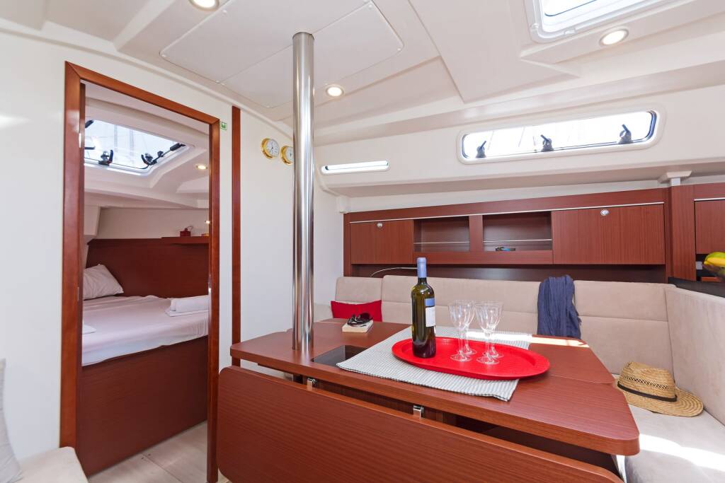 Segelyachten Hanse 345 Alkion