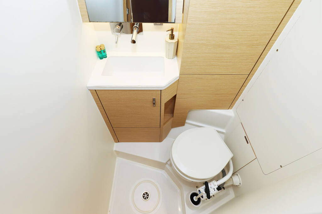 Sailing yacht Hanse 360 Amelie