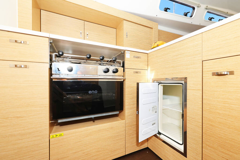 Sailing yacht Hanse 360 Leeloo