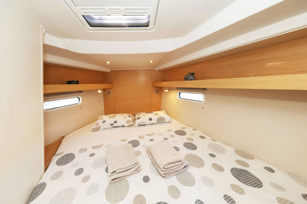 Sailing yacht Hanse 360 Leeloo