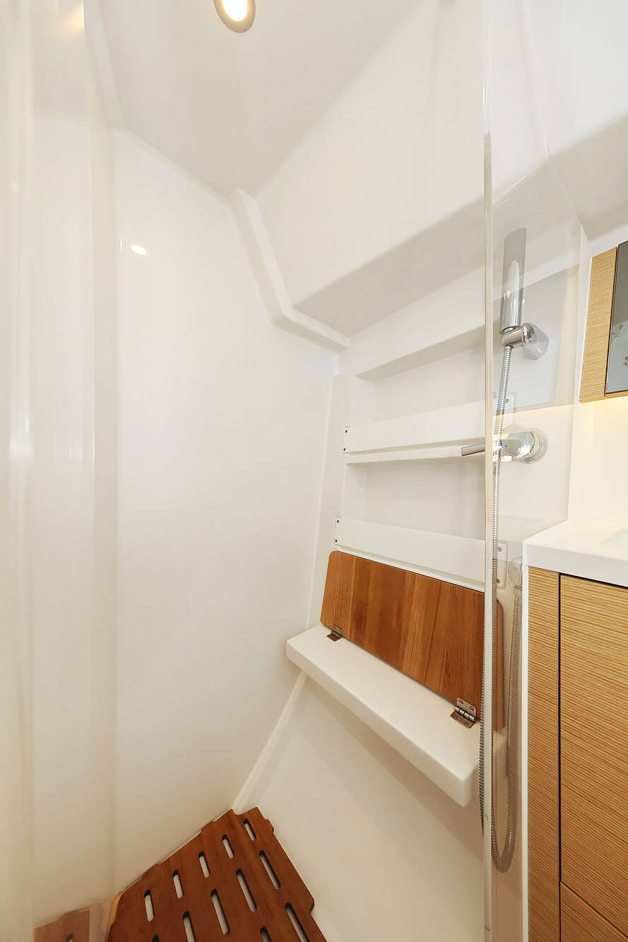 Sailing yacht Hanse 360 Leeloo