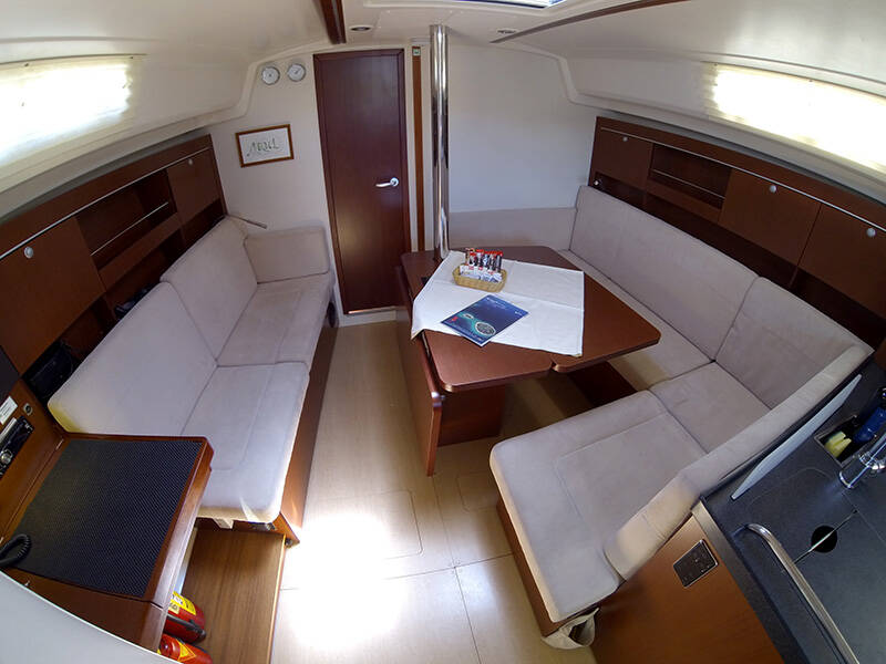 Segelyachten Hanse 385 Ariel