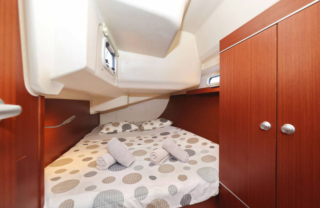 Sailing yacht Hanse 385 Manamana