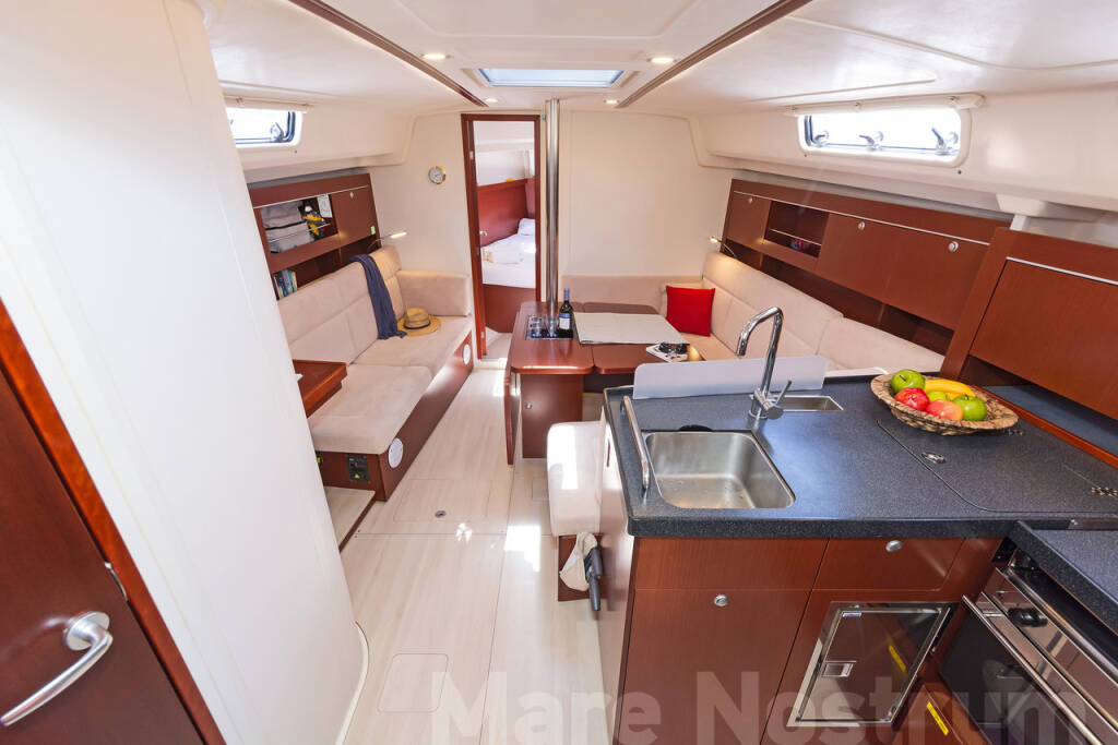 Sailing yacht Hanse 385 Mare Nostrum