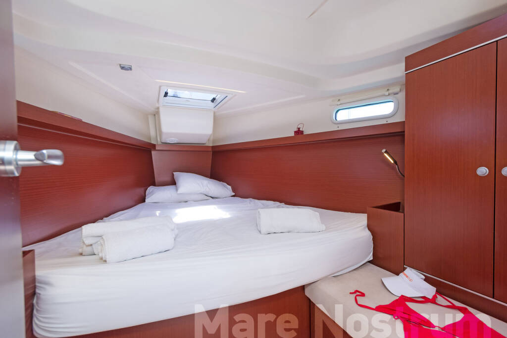 Sailing yacht Hanse 385 Mare Nostrum