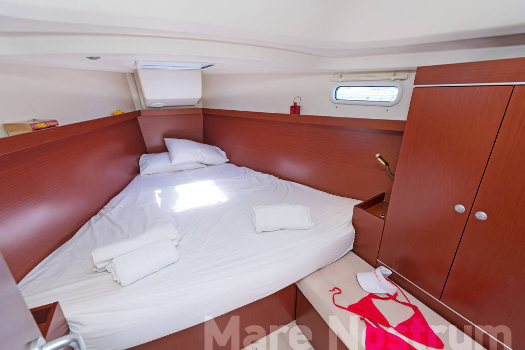 Sailing yacht Hanse 385 Mare Nostrum