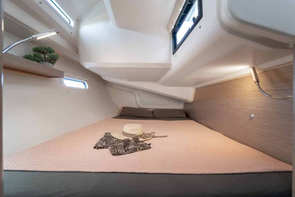 Sailing yacht Hanse 388 Daydream