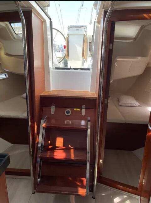 Sailing yacht Hanse 388 Medusa III