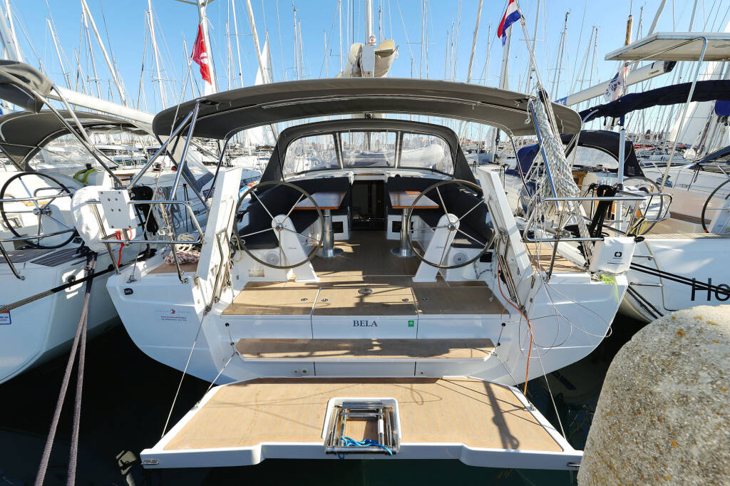 Segelyachten Hanse 410 Bela