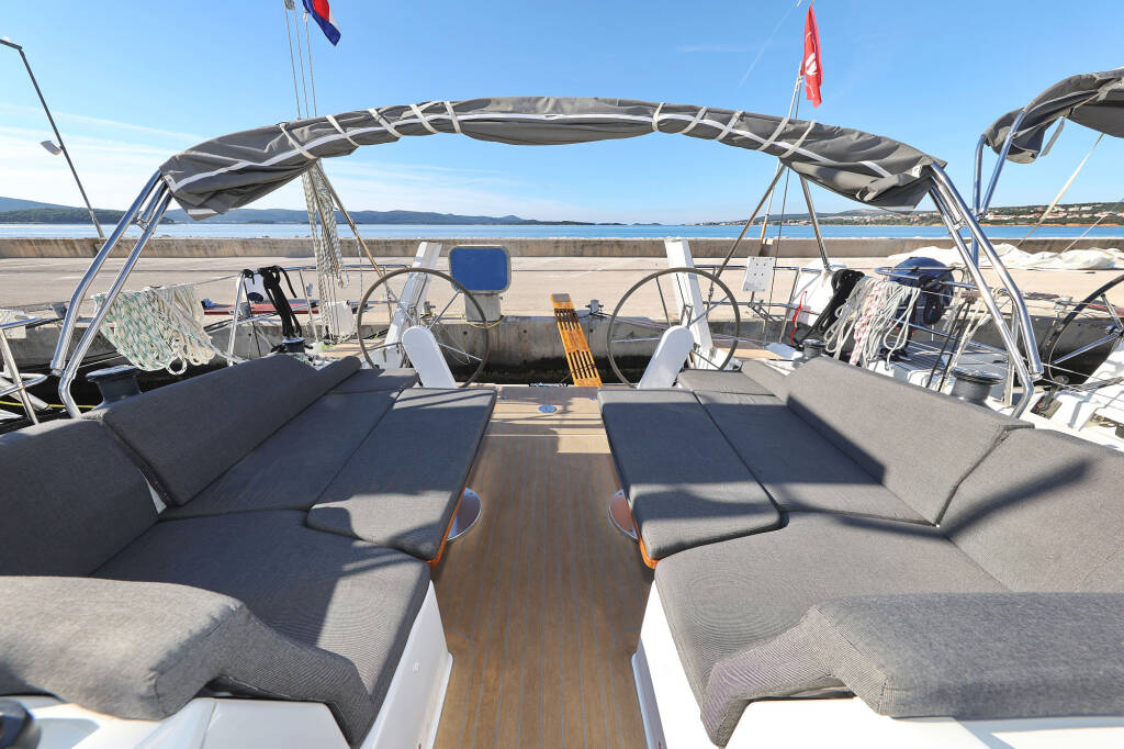 Segelyachten Hanse 410 Bela