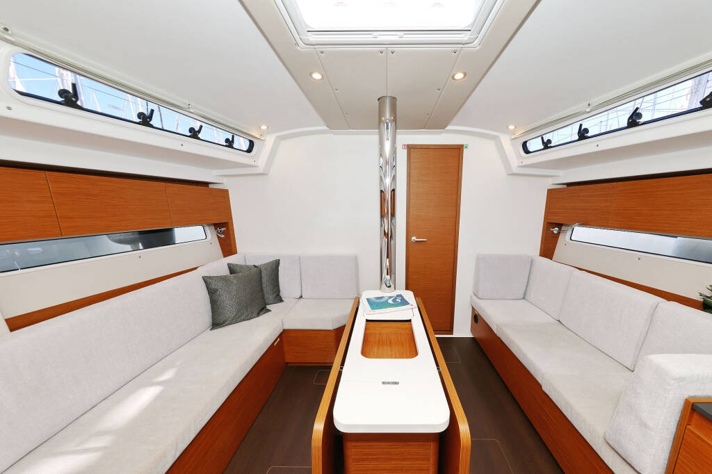 Segelyachten Hanse 410 Bela