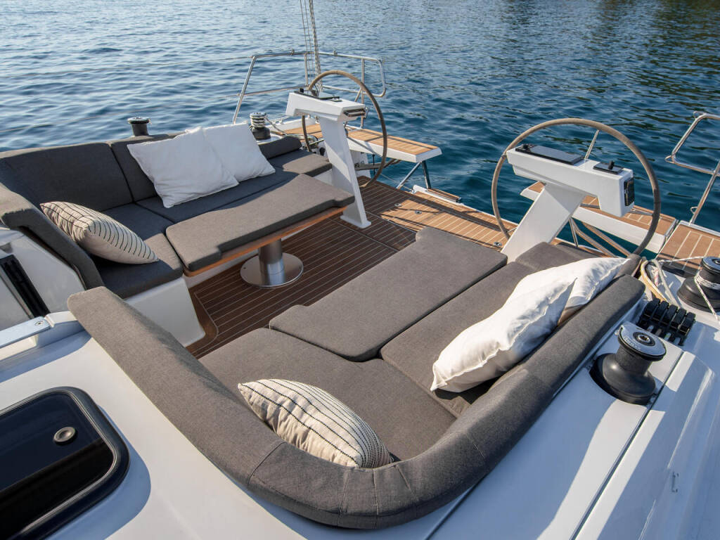 Sailing yacht Hanse 410 Señorita