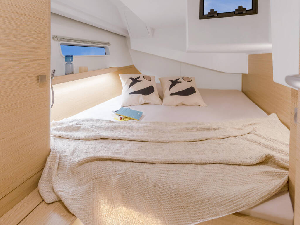 Sailing yacht Hanse 410 Señorita