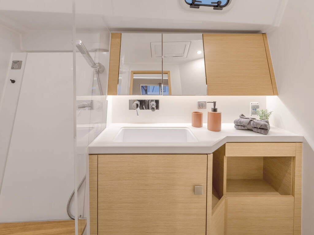 Sailing yacht Hanse 410 Señorita