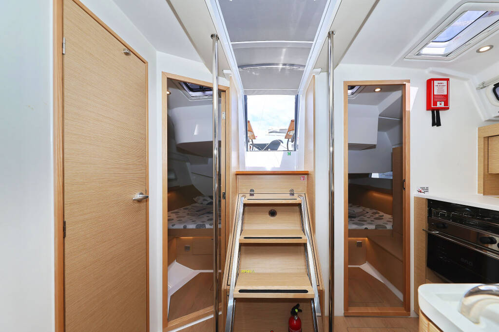 Sailing yacht Hanse 410 Sundance