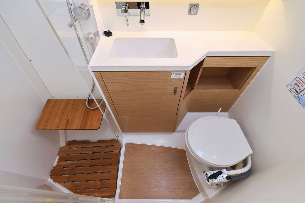 Sailing yacht Hanse 410 Sundance