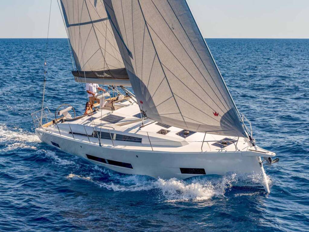 Sailing yacht Hanse 410 Mare Sol