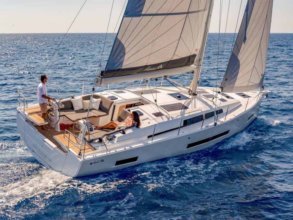 Sailing yacht Hanse 410 Mare Sol