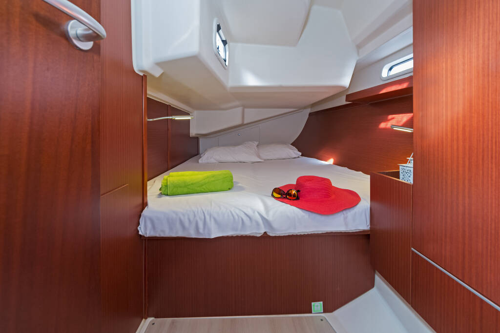 Sailing yacht Hanse 415 Kuro Siwo