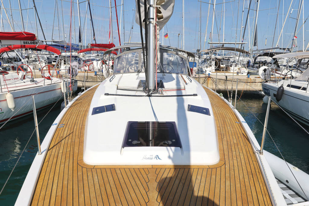 Sailing yacht Hanse 415 Pretty Woman