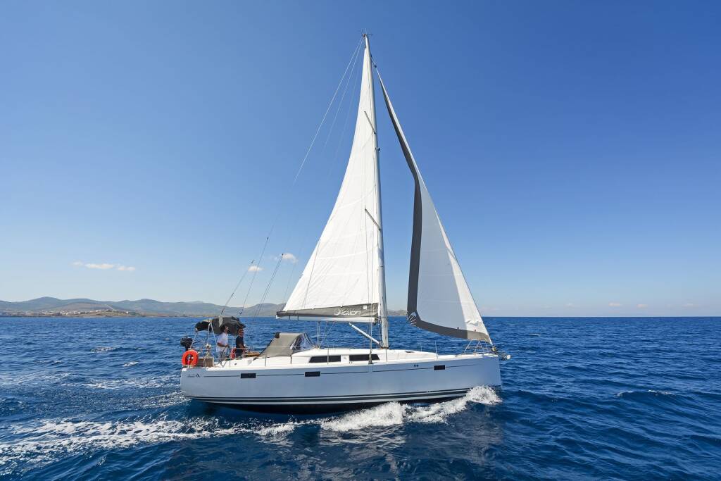 Sailing yacht Hanse 415 Deep Blue