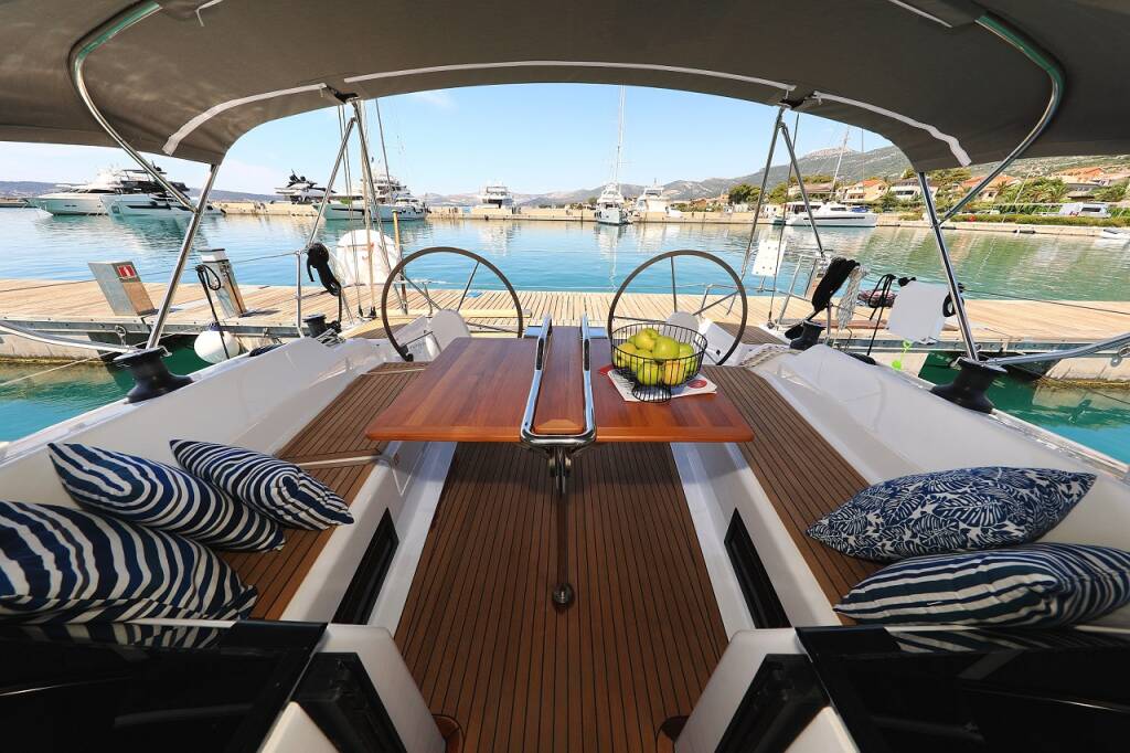 Segelyachten Hanse 418 Estel
