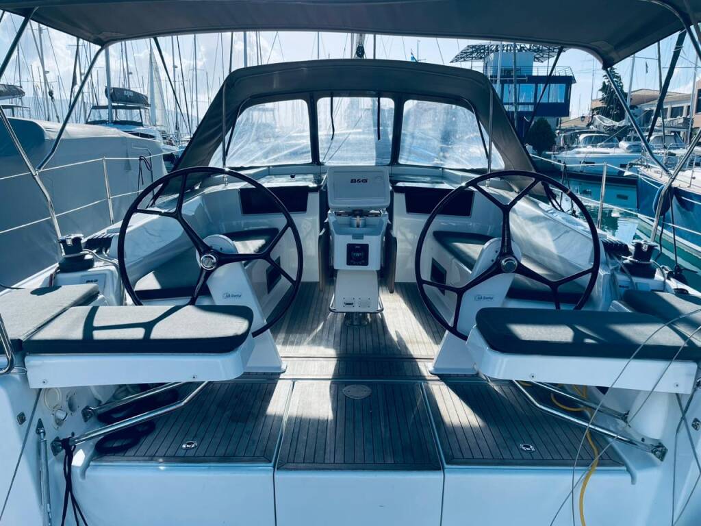 Segelyachten Hanse 418 Piranha